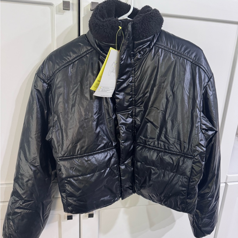 All in Motion Black Mid-Weight Puffer Jacket Small NWT